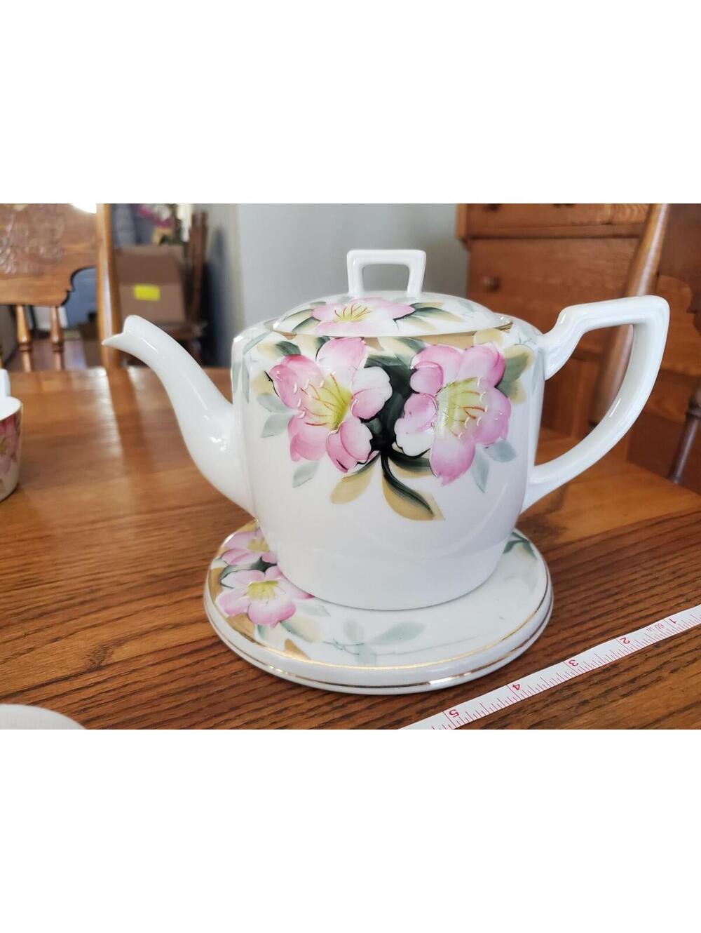 Noritake Azalea Teapot With Under Tile